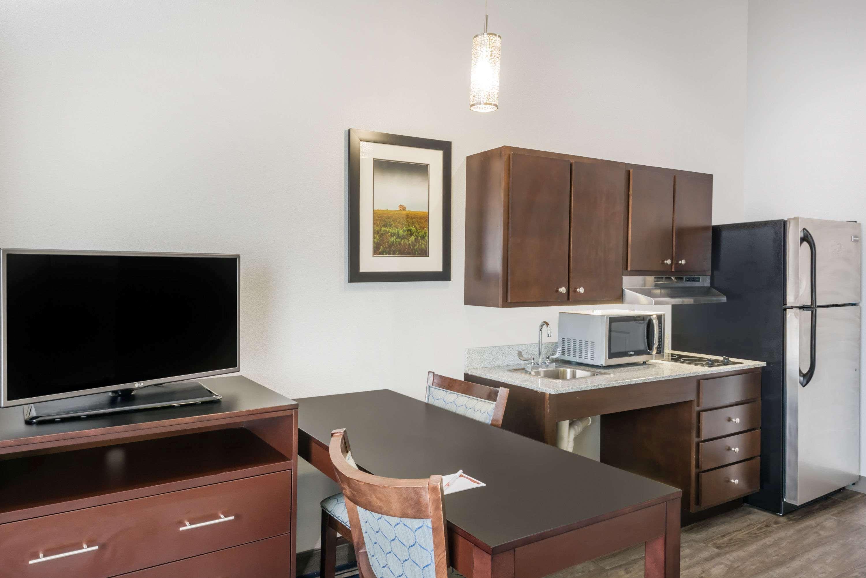 Hawthorn Extended Stay By Wyndham Midland Luaran gambar