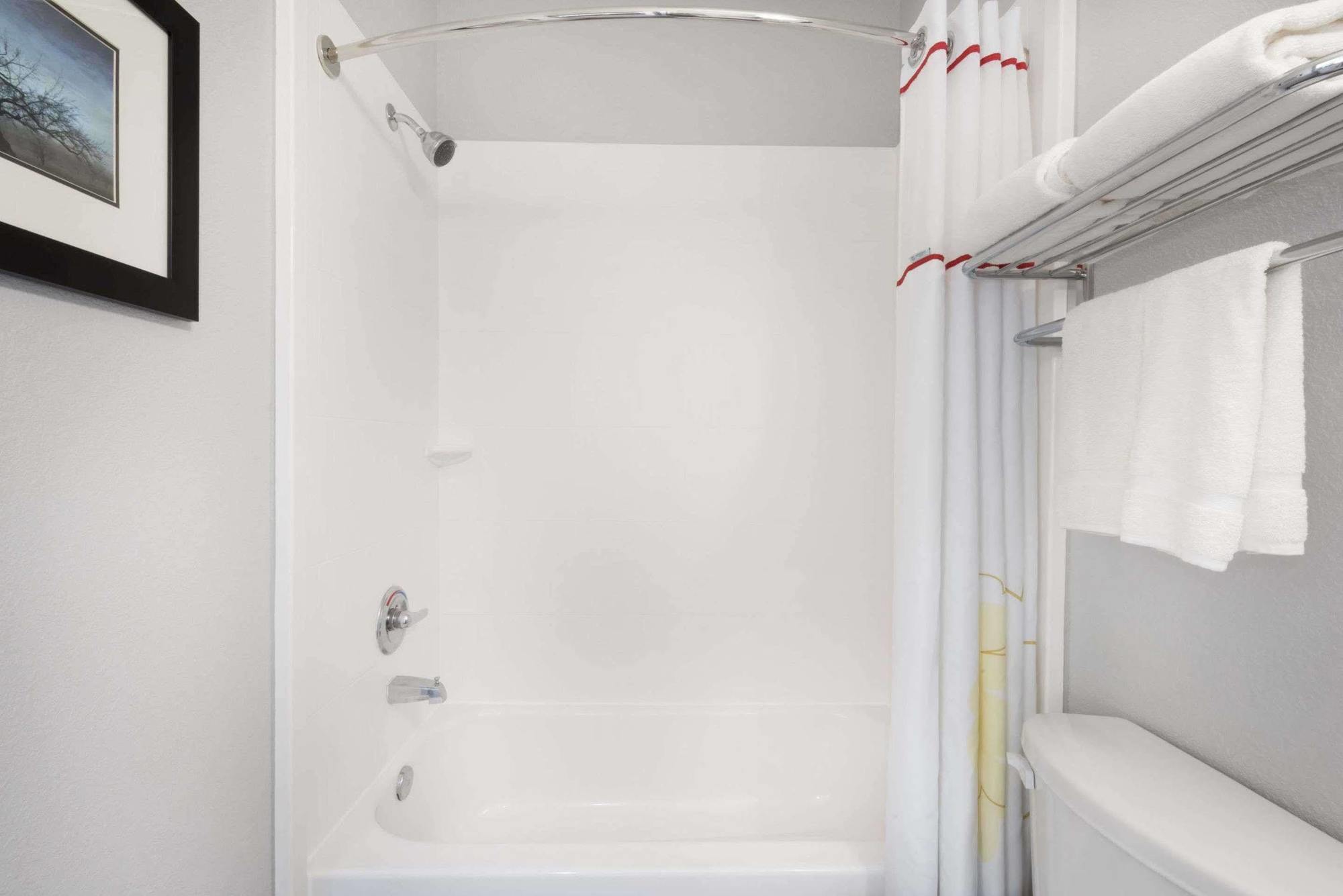 Hawthorn Extended Stay By Wyndham Midland Luaran gambar